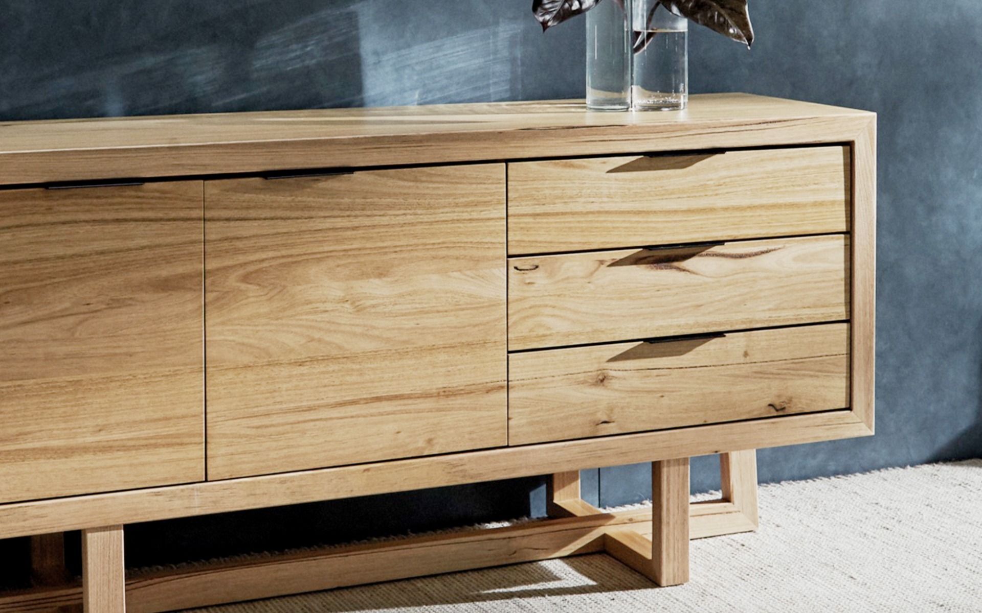 Buffet Table, Sideboards & Nick Scali