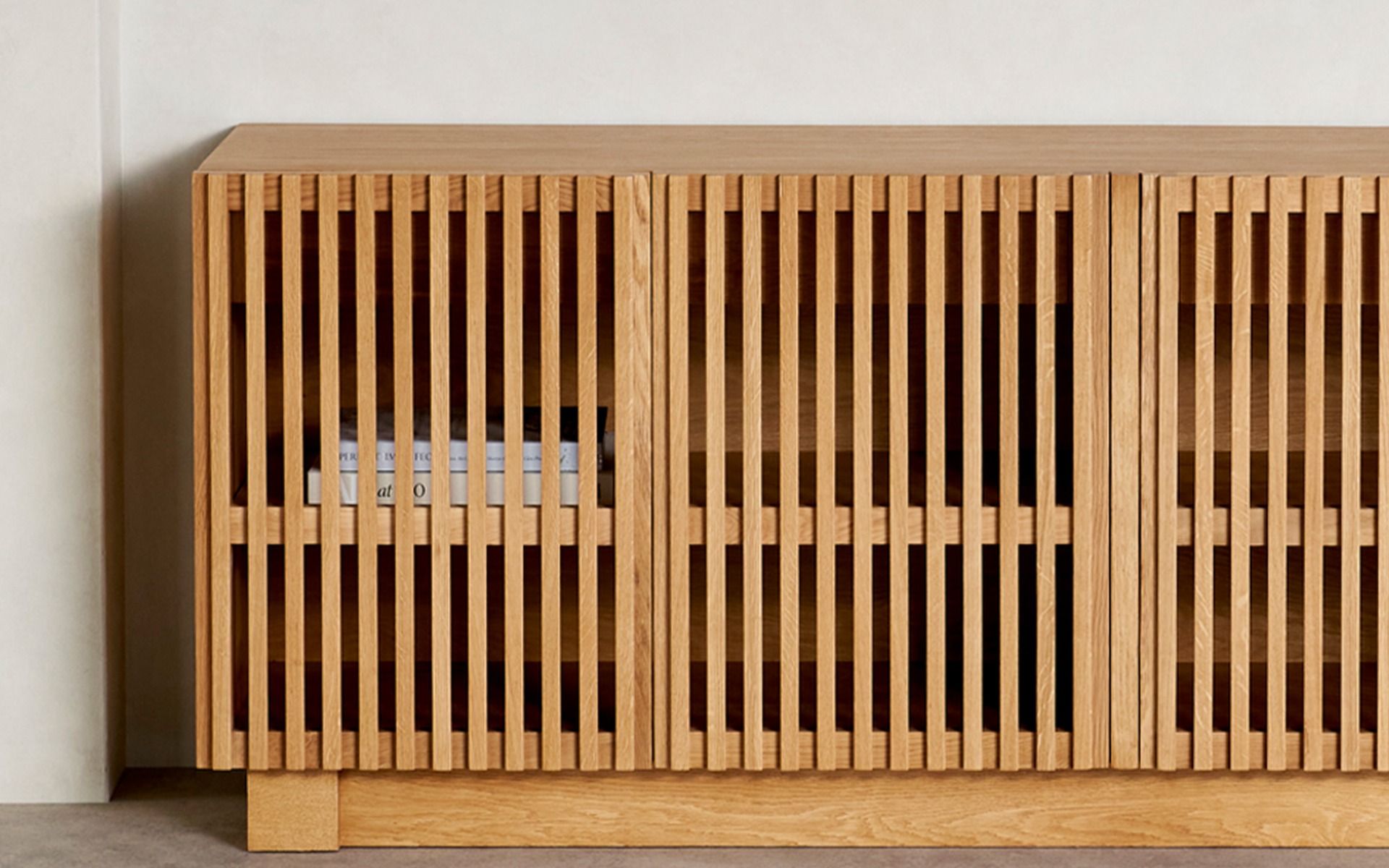 Buffet Table, Sideboards & Nick Scali