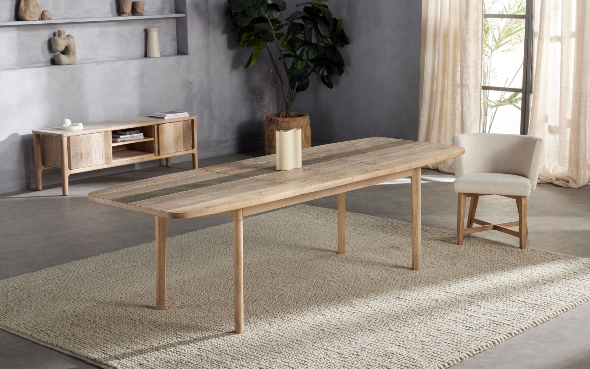 Dining Tables: Round, Oval, Extendable & Marble | Nick Scali