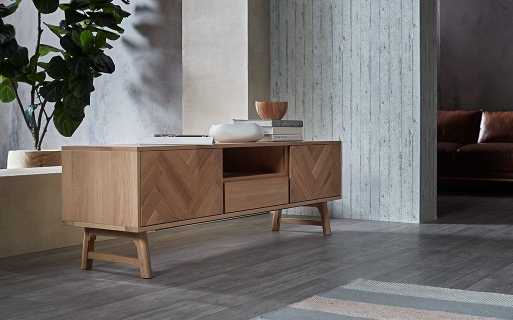 Entertainment Units, TV Stands & Nick Scali