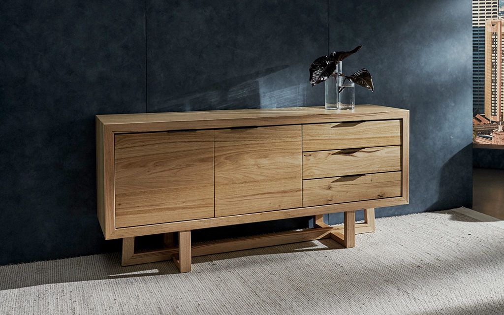 Buffet Table, Sideboards & Nick Scali