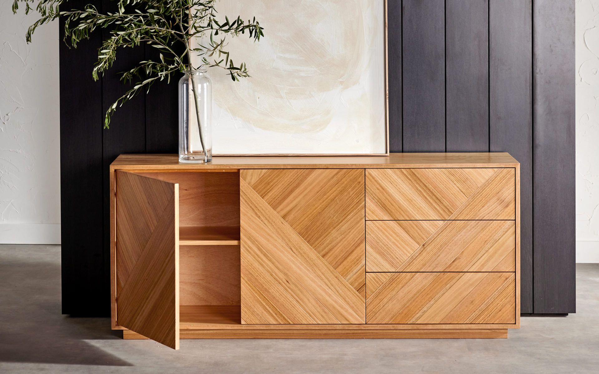 Buffet Table, Sideboards & Nick Scali