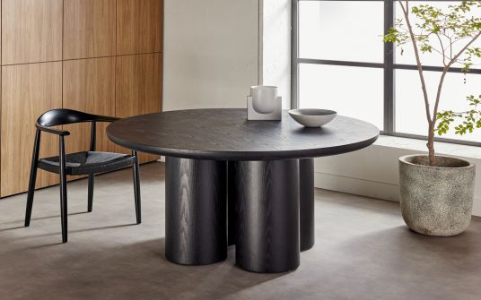 Colonna Round Dining Table