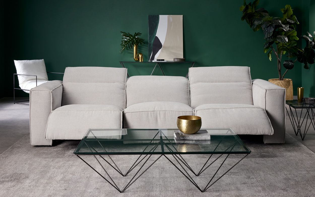 Mako 4.5 seat dual electric recliner + electric headrests