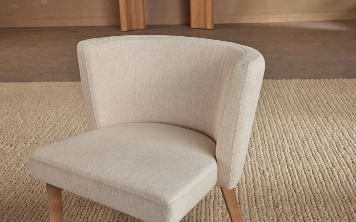 Vansu Dining Chair